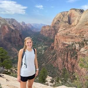 Meet your Posher, Kimberly